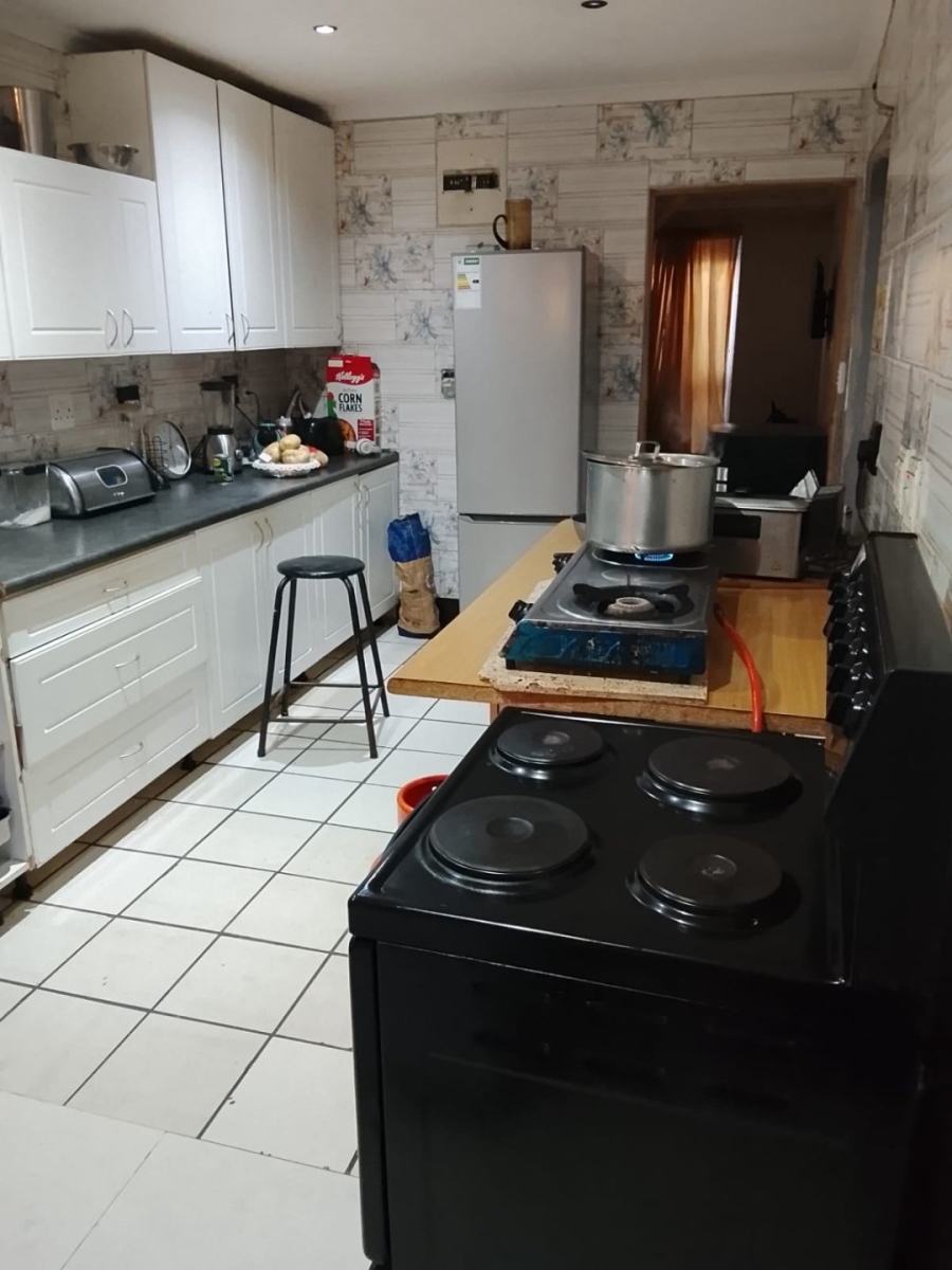 3 Bedroom Property for Sale in Lotus River Western Cape